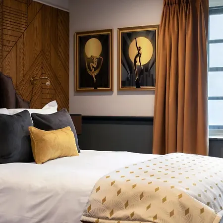 Hort's Townhouse Hotel *