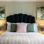 Hort's Townhouse Hotel *
