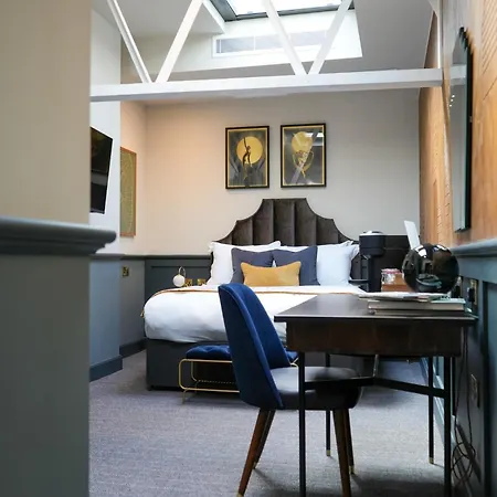 Hort's Townhouse Hotel *