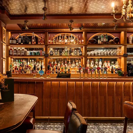 Hort's Townhouse *