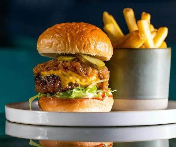 Готель Hort's Townhouse