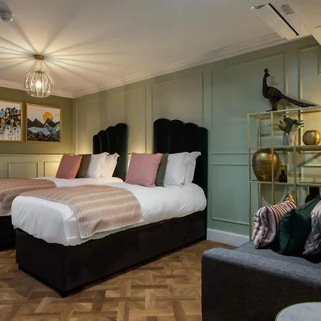 Hort's Townhouse فندق